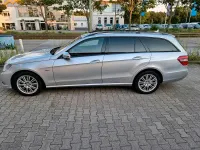 Usata Mercedes E250 204 CV (150 kW) 2011 Grigio Station wagon