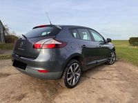 Gebraucht Renault Mégane 110 PS (80 kW) 2015 Grau Limousine