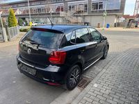 Gebraucht VW Polo Allstar 90 PS (66 kW) 2016 Schwarz Limousine