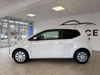 Używany VW up! move up! 60 KM (44 kW) 2019 Biały Hatchback