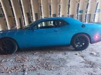 Second-hand Dodge Challenger 372 CP (273 kW) 2018 Albastru Coupe
