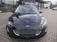 Gebraucht Ford Focus Cool & Connect 150 PS (110 kW) 2019 Obsidianschwarz metallic Kombi