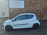Gebraucht Citroën C1 Tendance 68 PS (50 kW) 2012 Weiß Kleinwagen
