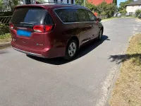 Gebraucht Chrysler Pacifica 194 PS (142 kW) 2017 Rot Van / Kleinbus