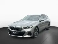 Gebraucht BMW 550e M Sport 489 PS (359 kW) 2025 Grau Limousine