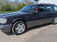 Gebraucht Mercedes E320 220 PS (161 kW) 1995 Schwarz Kombi