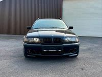 Second-hand BMW 330 184 CP (135 kW) 2000 Negru Break