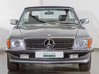 gebraucht Mercedes 560 SL560 SL, wenige KM, EU umgerüstet, mit Historie