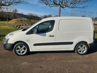 Gebraucht Peugeot Partner 82 PS (60 kW) 2018 Van / Kleinbus