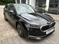 Gebraucht Skoda Superb 193 PS (141 kW) 2025 Schwarz Kombi