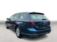 Usata VW Passat Elegance 150 CV (110 kW) 2023 Blu Station wagon