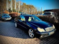 Gebraucht Mercedes C320 218 PS (160 kW) 2000 Blau Limousine