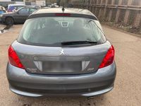 Gebraucht Peugeot 207 119 PS (87 kW) 2008 Grau Kleinwagen