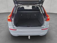 Gebraucht Volvo XC60 Core 250 PS (183 kW) 2024 Vapour grey SUV