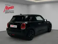 Używany Mini Cooper 136 KM (100 kW) 2018 Czarny Hatchback