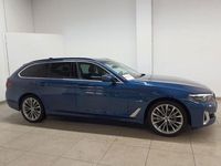 Gebraucht BMW 530e Luxury Line 184 PS (135 kW) 2022 Phytonicblau metallic Kombi