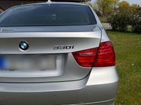 Second-hand BMW 330 Performance 272 CP (200 kW) 2010 Argintiu Berlinǎ