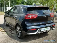 Gebraucht Kia Niro 105 PS (77 kW) 2018 Gravity blue met. SUV