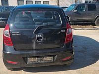 Gebraucht Hyundai i10 Edition 69 PS (50 kW) 2013 Schwarz Kleinwagen