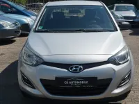 Gebraucht Hyundai i20 Edition 86 PS (63 kW) 2014 Silber Kleinwagen