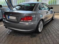 Käytetty BMW 123 Performance 204 HP (150 kW) 2009 Harmaa Viistoperä