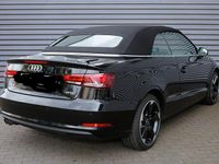 Gebraucht Audi A3 Cabriolet Attraction 125 PS (91 kW) 2015 Schwarz Cabrio