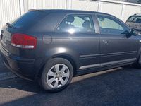 Gebraucht Audi A3 Ambiente 116 PS (85 kW) 2004 Grau Kleinwagen