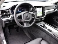Gebraucht Volvo V60 Plus 197 PS (144 kW) 2025 Grau Kombi