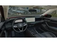 Gebraucht VW Passat Elegance 150 PS (110 kW) 2025 Chilirot metallic Kombi