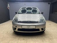 Gebraucht Ford Fiesta 80 PS (58 kW) 2004 Silber Kleinwagen