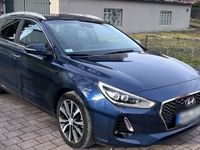 gebraucht Hyundai i30 1.6 CRDi 100kW Premium DCT Premium