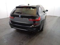 gebraucht BMW 320 d xD M Sport 19*Sthzg*AHK*Kamera*ACC*LiveCP*