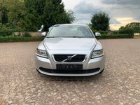 gebraucht Volvo S40 1.6D DPF DRIVe~Klima~AHK~Tempomat~Leder