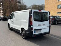 Gebraucht Opel Vivaro 118 PS (86 kW) 2014 Weiß Van / Kleinbus