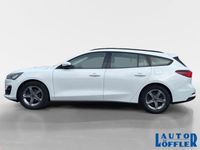 Gebraucht Ford Focus Cool & Connect 125 PS (91 kW) 2023 Frostweiß Kombi