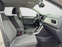 Gebraucht VW T-Roc Move 150 PS (110 kW) 2023 Ascotgrau SUV