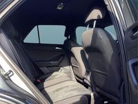Gebraucht VW T-Roc 150 PS (110 kW) 2025 Grau SUV