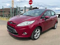 Gebraucht Ford Fiesta Titanium 90 PS (66 kW) 2009 Rot Kleinwagen