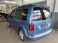Gebraucht VW Caddy Comfortline 125 PS (91 kW) 2017 Acapulcoblau metallic Van / Kleinbus