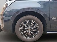 Gebraucht VW Multivan Life 150 PS (110 kW) 2024 Starlight blue metallic Van