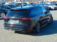 Gebraucht Ford Focus ST-Line 125 PS (91 kW) 2024 Schwarz Limousine