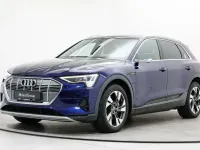 Gebraucht Audi e-tron Ambiente 300 kW (408 PS) 2022 Navarrablau metallic SUV