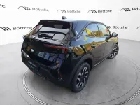 Neu Opel Mokka Elegance 136 PS (100 kW) 2026 Lackierung schwarz perla nera/ SUV