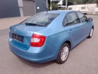 Gebraucht Skoda Rapid Ambition 86 PS (63 kW) 2013 Blau Kleinwagen