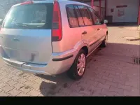 Usata Ford Focus 101 CV (74 kW) 2003 Argento Utilitaria