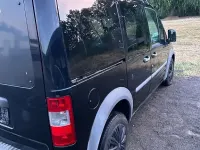 Gebraucht Ford Tourneo Connect 90 PS (66 kW) 2004 Schwarz Van / Kleinbus