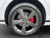 Second-hand Genesis GV70 Sport 305 CP (224 kW) 2024 Alb SUV