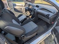 Gebraucht Peugeot 206 CC 109 PS (80 kW) 2004 Silber Cabrio