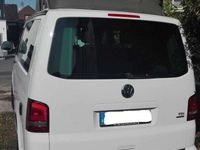 Gebraucht VW T5 Edition 140 PS (102 kW) 2015 Weiß metallic Van