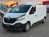 Gebraucht Renault Trafic 115 PS (84 kW) 2015 Weiß Van / Kleinbus